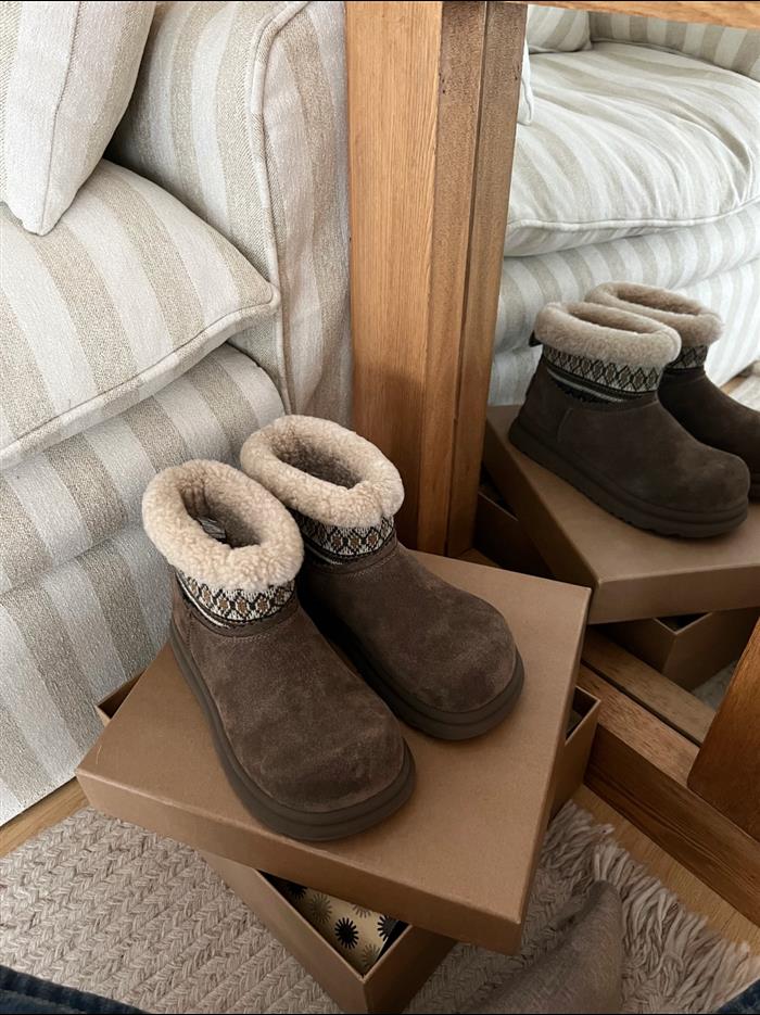 20251128165329250 330